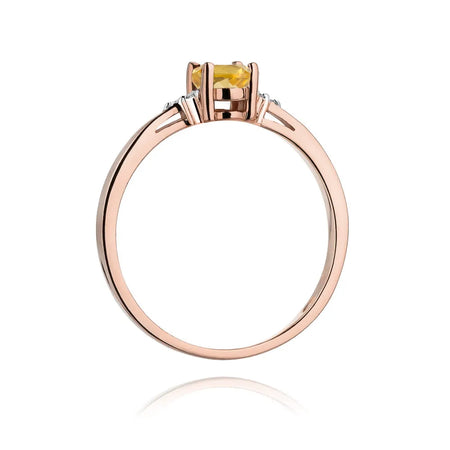 gold-ring-with-0-60ct-citrin-and-0-052ct-diamonds-w0301-ciy-01