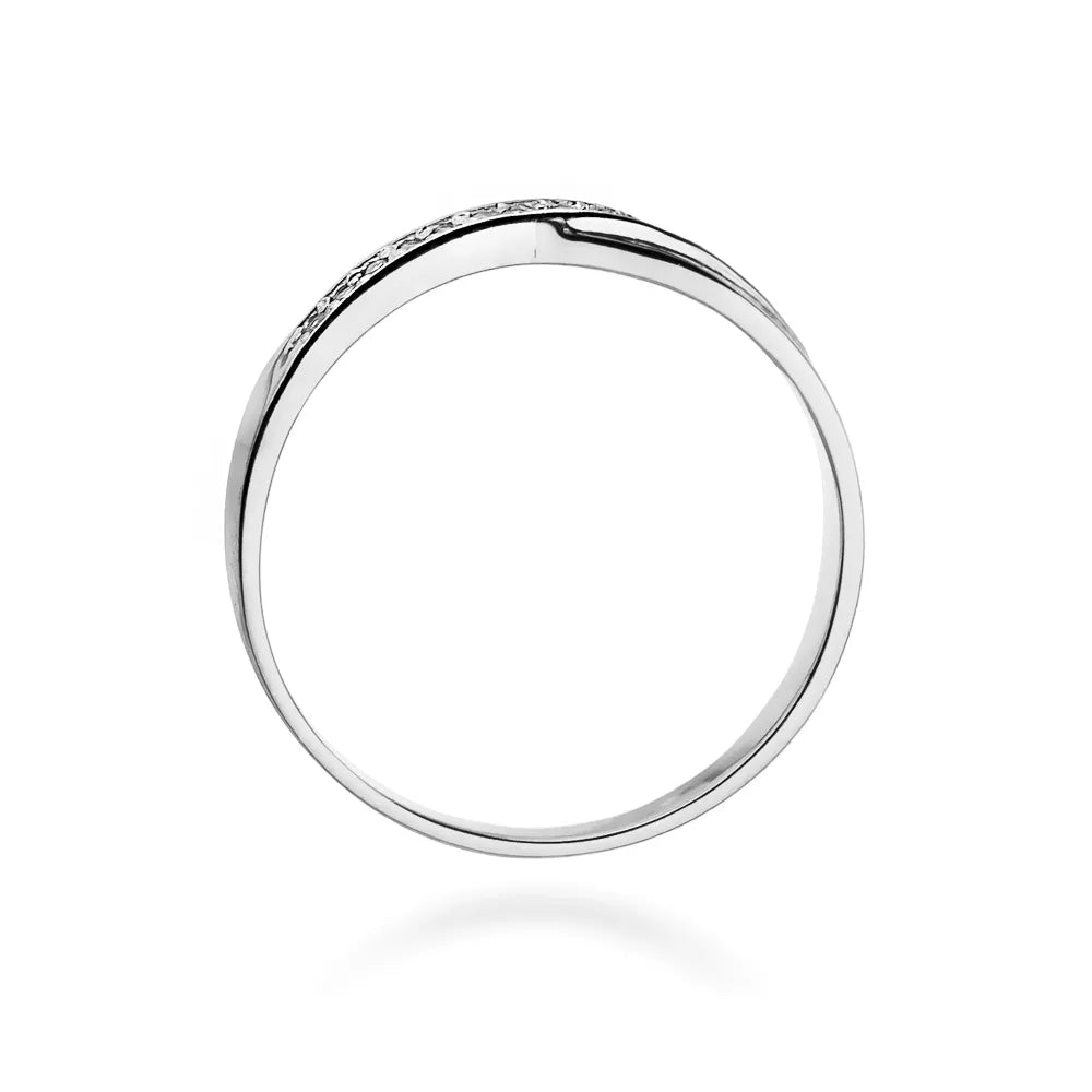zlatý-prsteň-s-diamantmi-0-065ct-w0305-diw-01