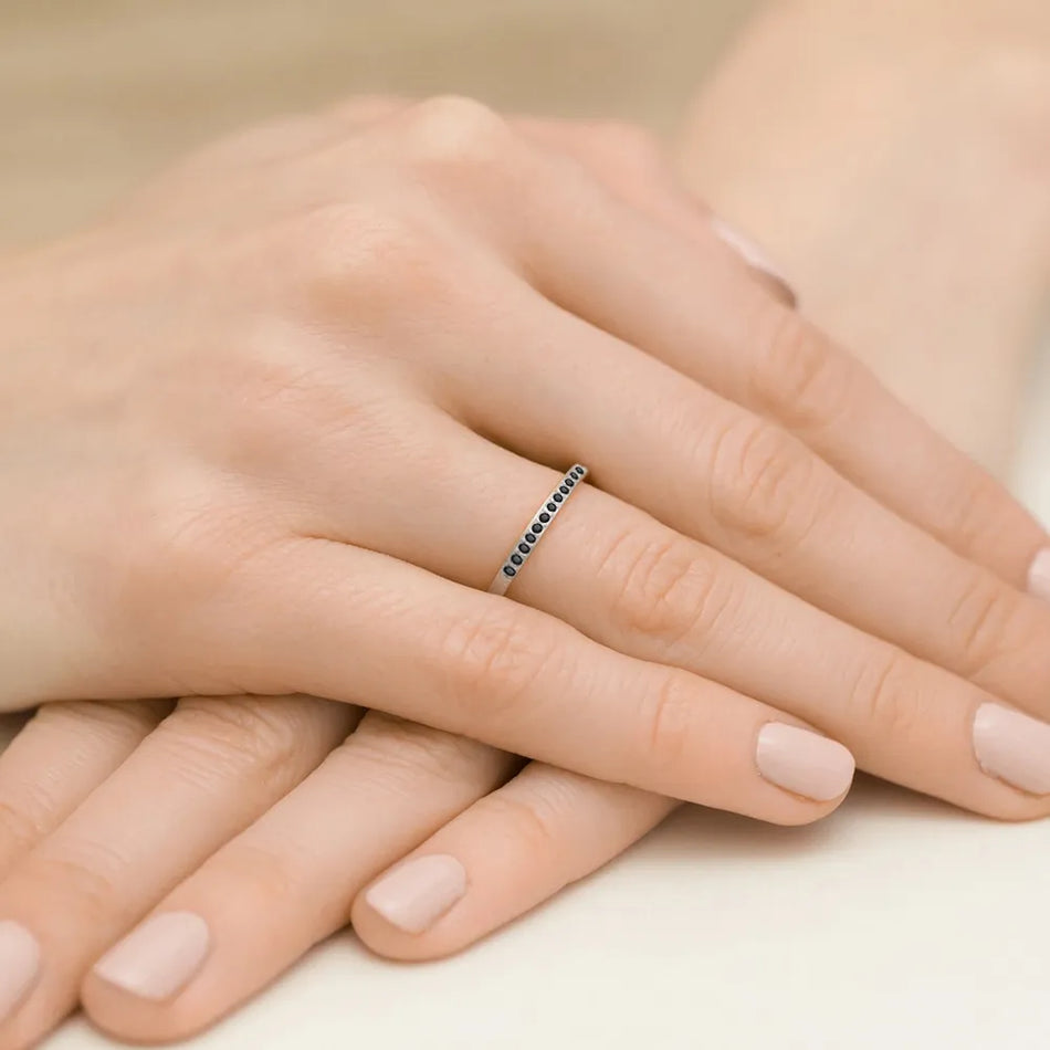 zlatý-prsteň-s-0,085ct-čiernymi-diamantmi-w0306-dib-01