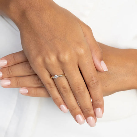 gold-ring-with-0-20ct-lab-diamond-w0317-ldw-01