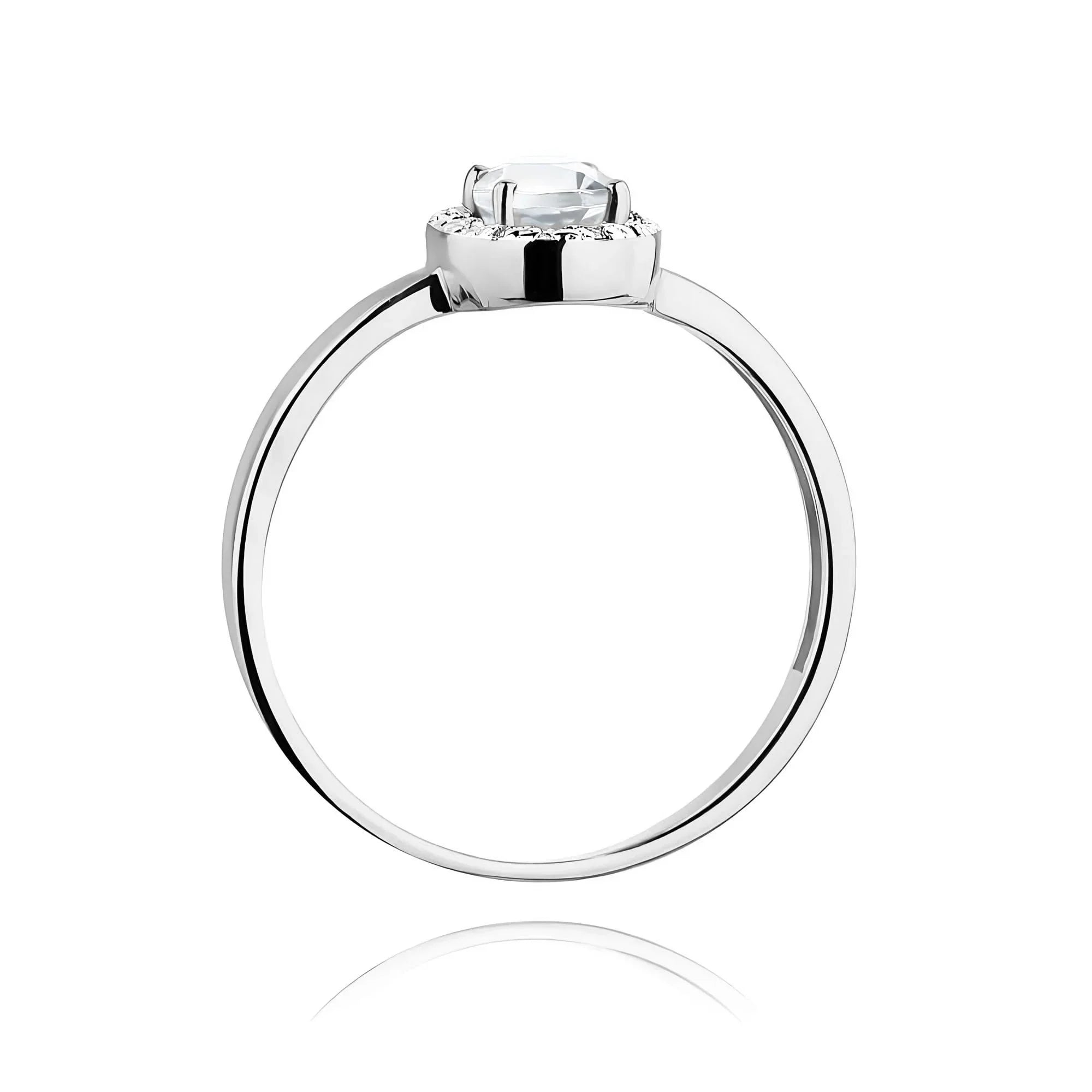 Lab-grown Diamond Engagement Ring in 585 White Gold