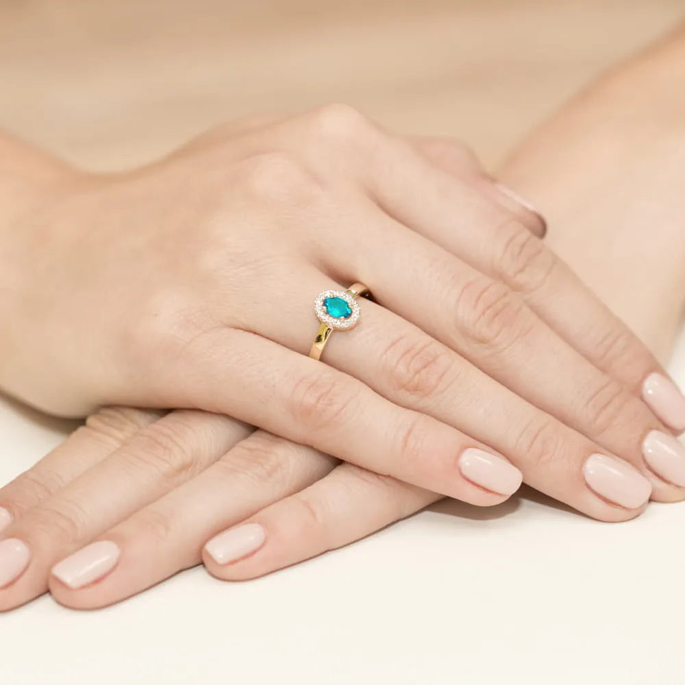 zlatý prsteň s 0,40 ct smaragdom a 0,08 ct diamantmi w0330-emg-01