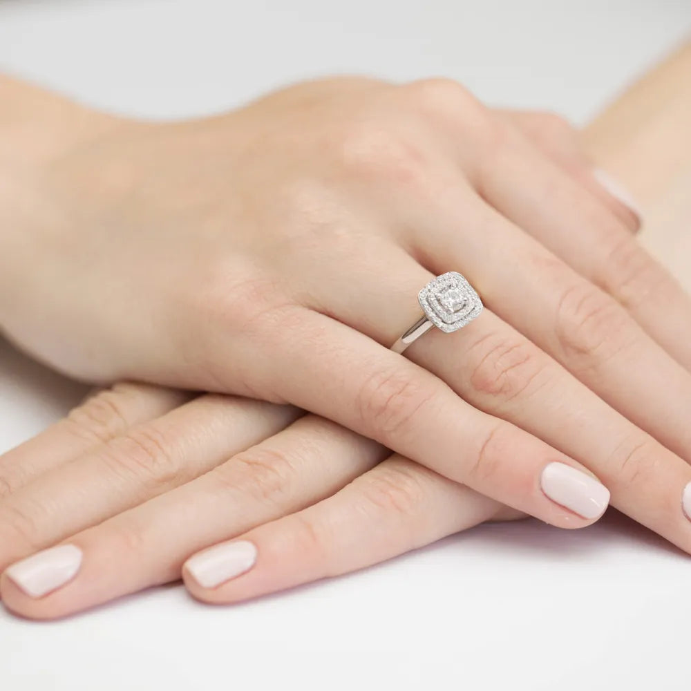 zlatý prsteň s diamantmi 0,30 ct a 0,20 ct w0345-diw-01