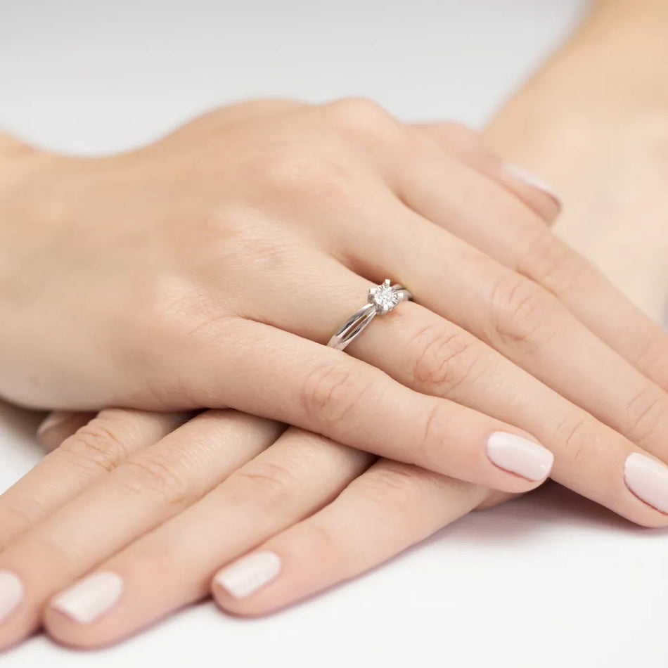 zlatý prsteň s diamantom 0,08 ct w0360-diw-01