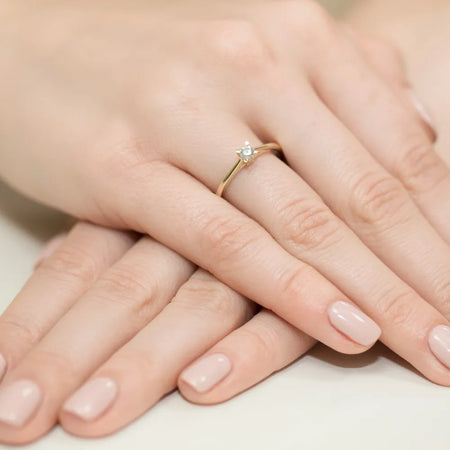 gold-ring-with-0-15ct-diamond-w0367-diw-01