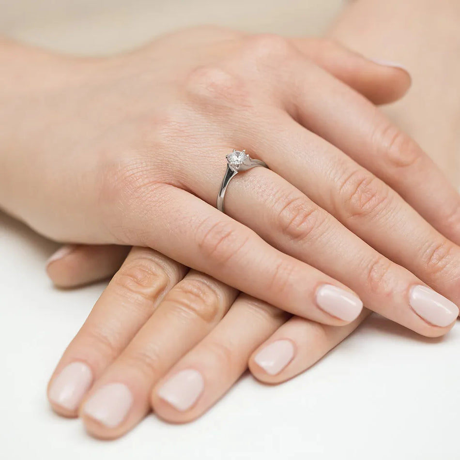 zlatý-prsteň-s-diamantom-w0423-diw-01