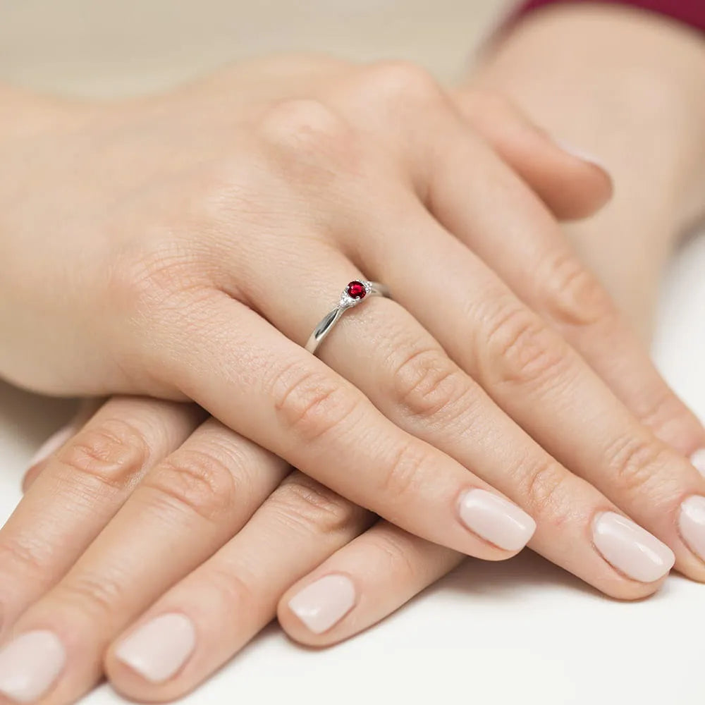 gold-ring-with-0-15ct-ruby-and-0-03ct-diamonds-w0428-rur-01