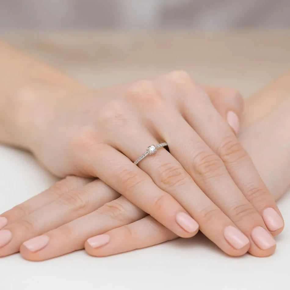 zlatý prsteň s diamantmi 0,10 ct a 0,05 ct w0435-diw-01