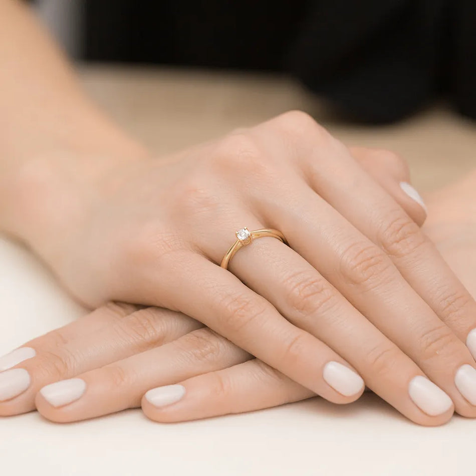 gold-ring-with-0-02ct-diamond-w0463-diw-01