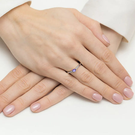 zlatý prsteň s 0,35 ct tanzanitom a 0,03 ct diamantmi w0466-tap-01