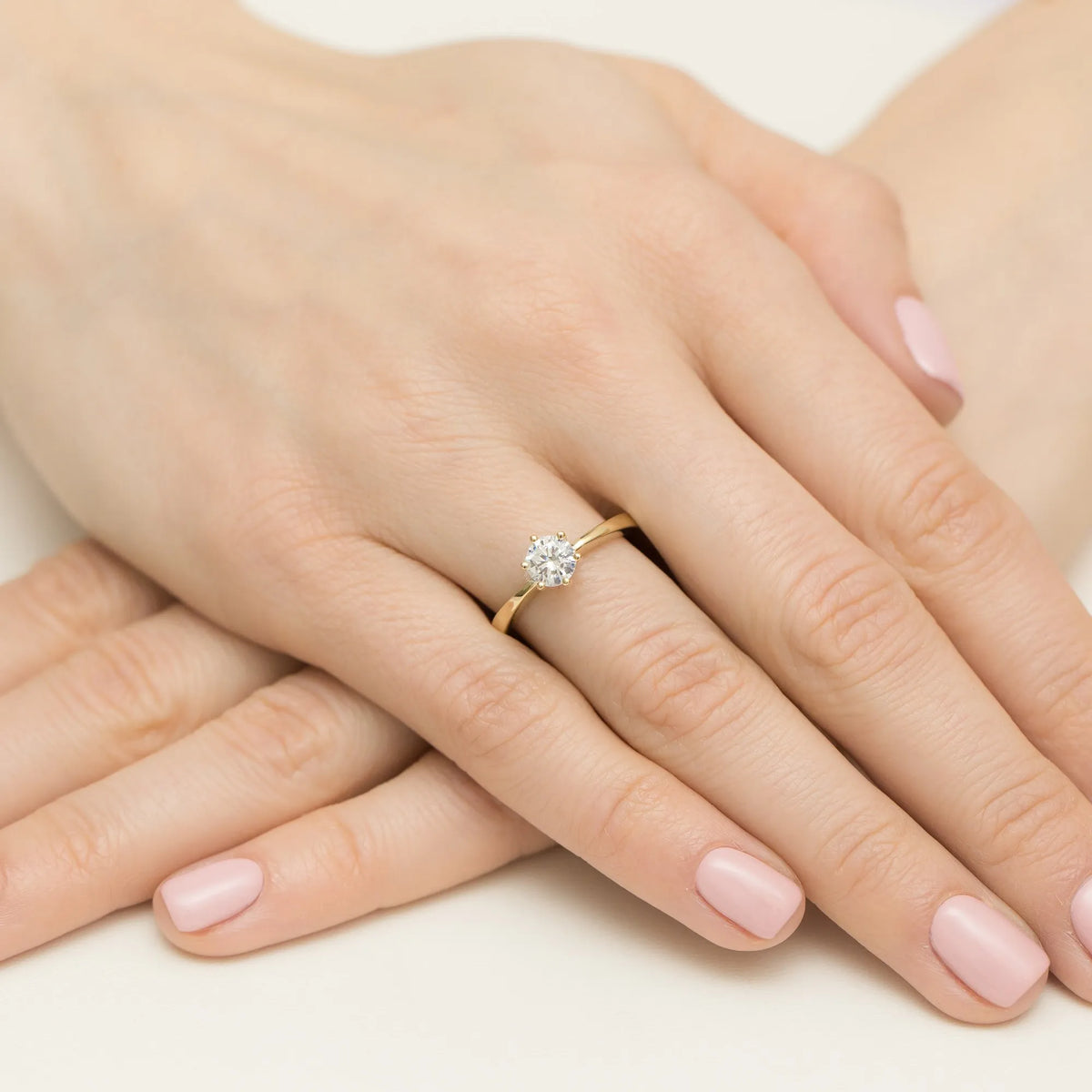 zlatý-prsteň-s-diamantom-0-50ct-w0482-diw-02