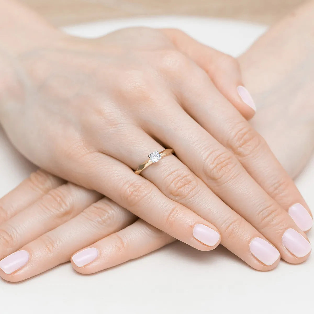 zlatý prsteň s diamantom 0,25 ct w0484-diw-04