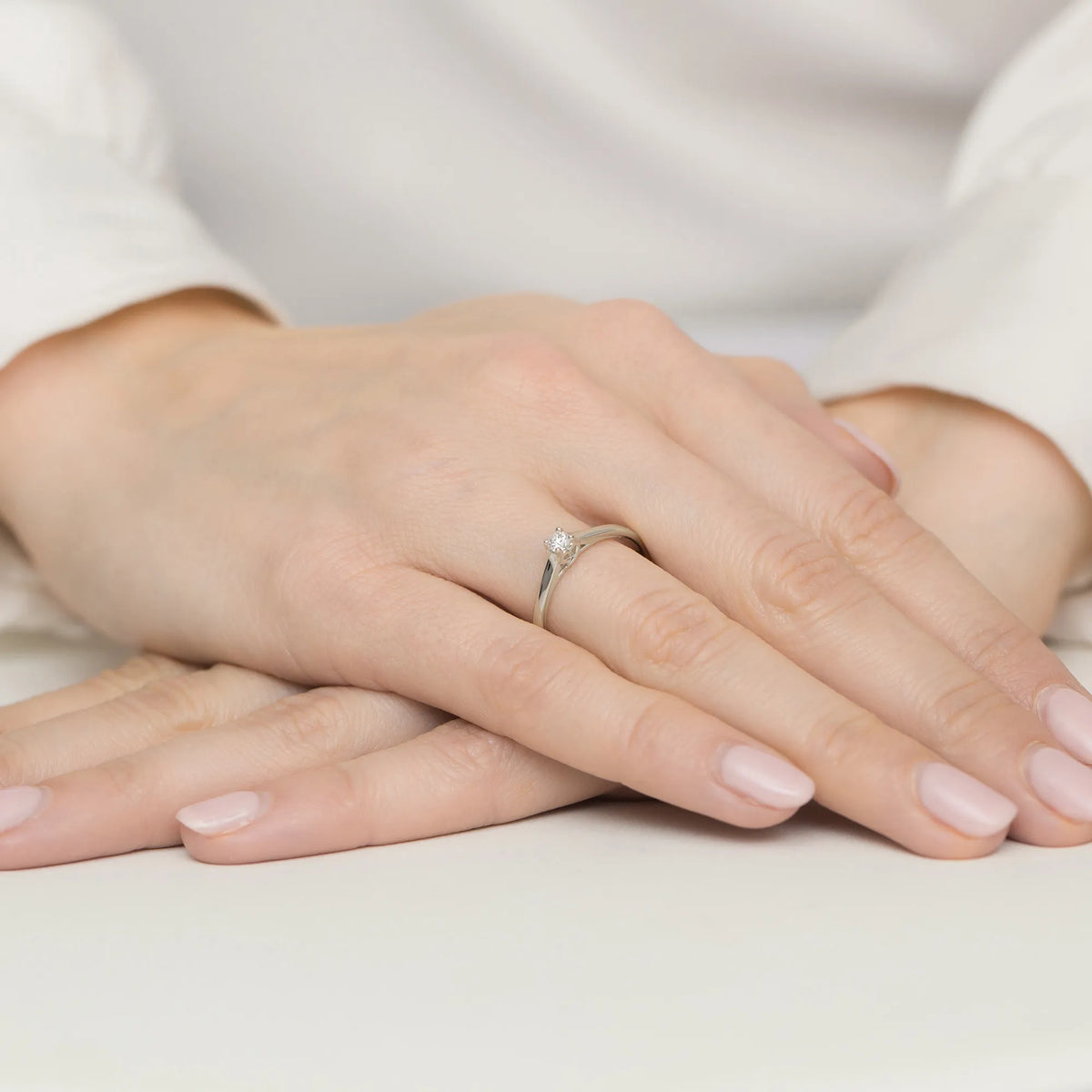 zlatý prsteň s diamantom 0,12 ct w0506-diw-01