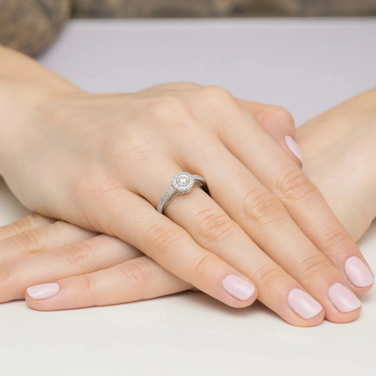 zlatý prsteň s diamantmi 0,15 ct a 0,225 ct w0530-diw-01