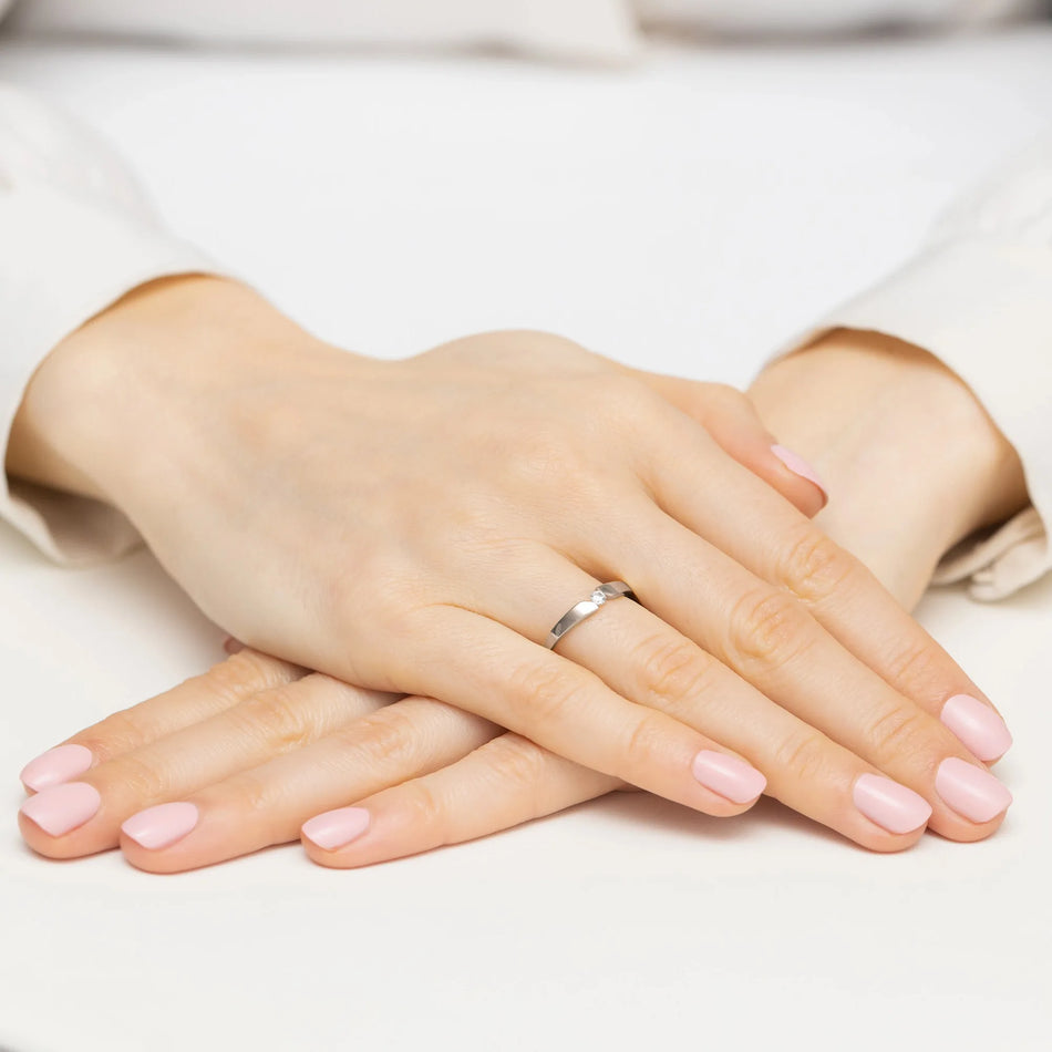 zlatý prsteň s diamantom 0,08 ct w0554-diw-01