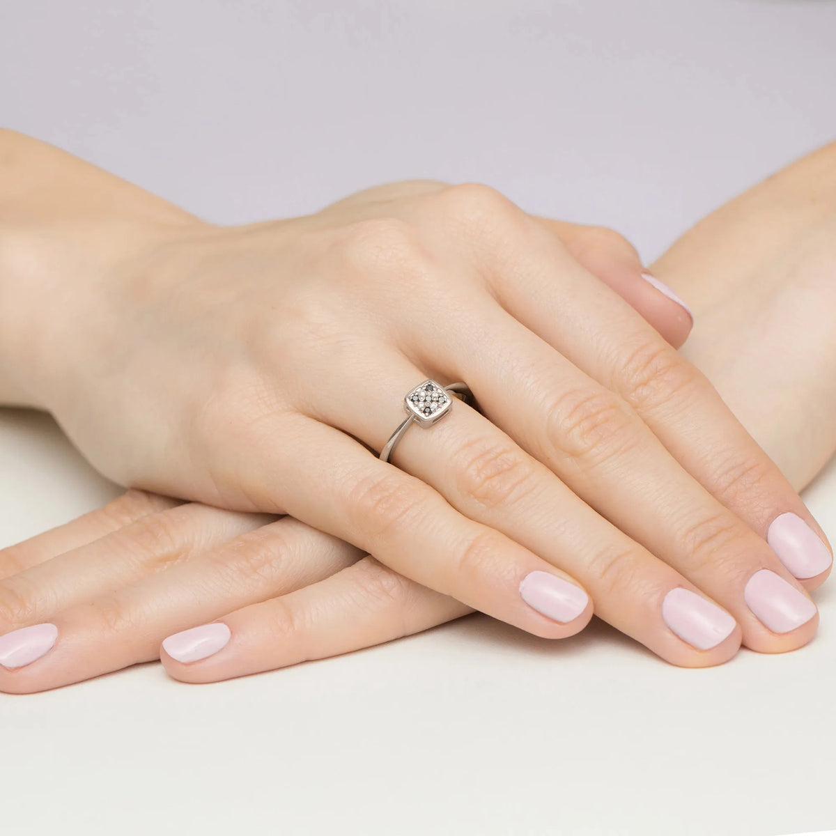 zlatý prsteň s 0,14 ct čiernymi diamantmi w0555-dib-01