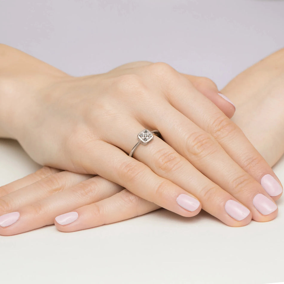 zlatý prsteň s 0,14 ct čiernymi diamantmi w0555-dib-01