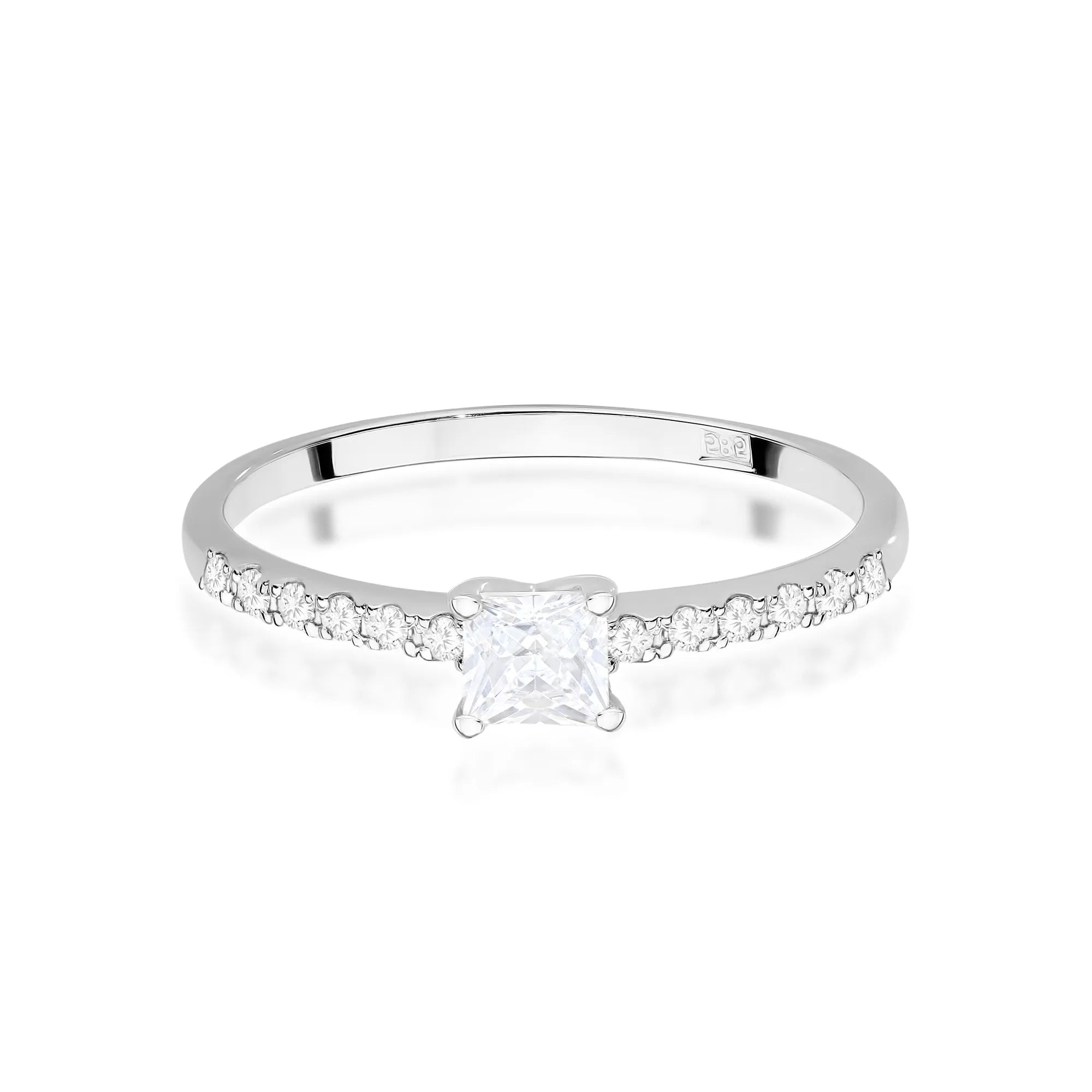 gold-ring-with-0-30ct-and-0-103ct-diamonds-w0589-diw-01