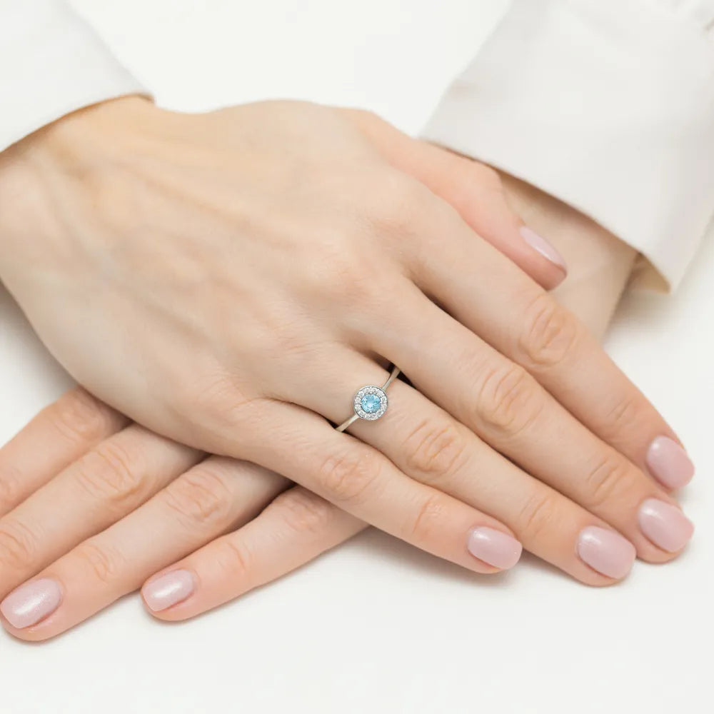 gold-ring-with-0-25ct-topaz-and-0-103ct-diamonds-w0616-tob-01