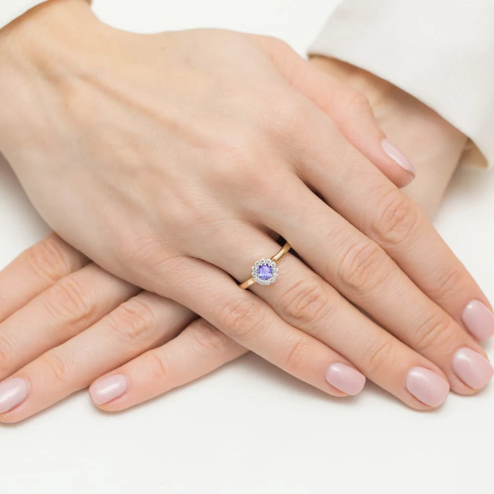 zlatý prsteň s 0,50 ct tanzanitom a 0,103 ct diamantmi w0622-tap-01