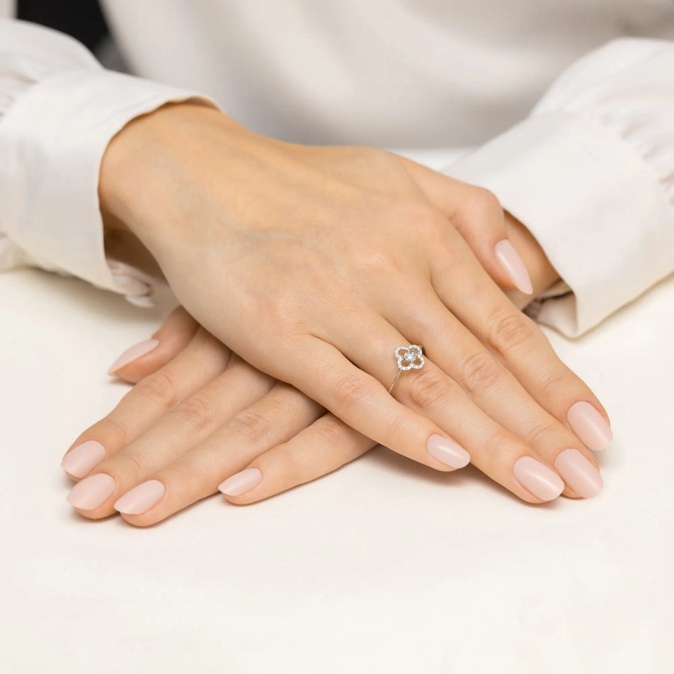 zlatý prsteň s diamantmi 0,03 ct a 0,10 ct w0627-diw-01