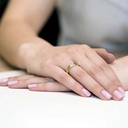 14k-gold-ring-with-zirconia-heart-w064-585-c