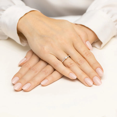 gold-ring-with-0-03ct-and-0-08ct-diamonds-w0648-diw-01