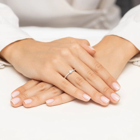 gold-ring-with-0-25ct-and-0-14ct-diamonds-w0671-diw-01