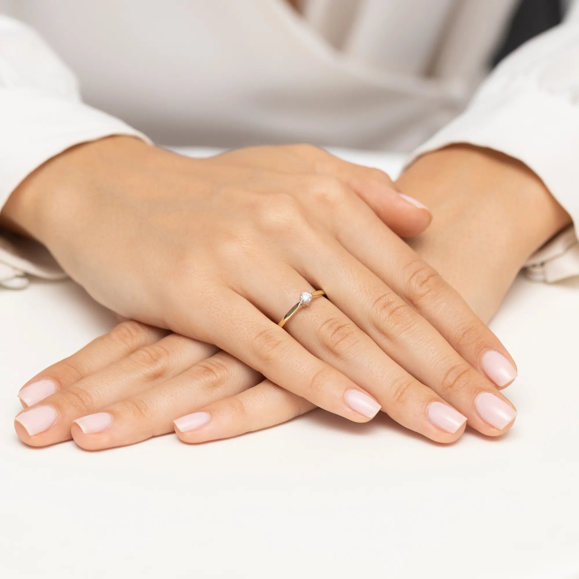 gold-ring-with-0-10ct-diamond-w0672-diw-01