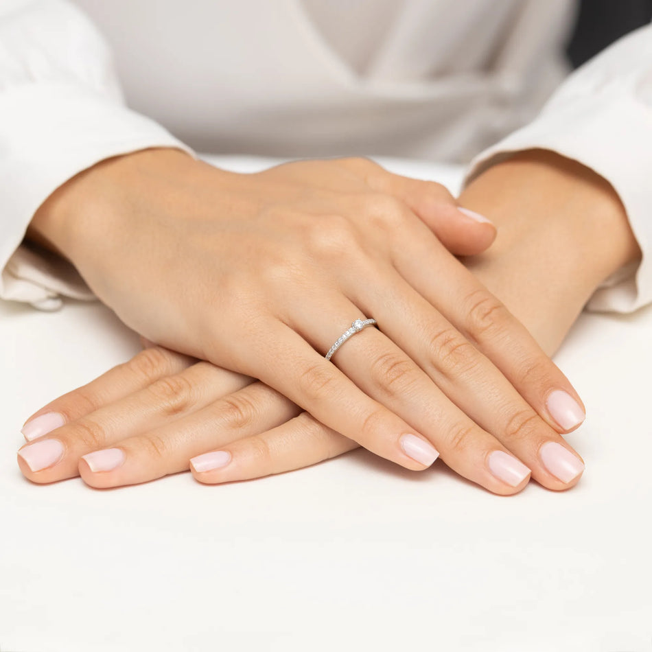 zlatý prsteň s diamantmi 0,08 ct a 0,11 ct w0676-diw-01