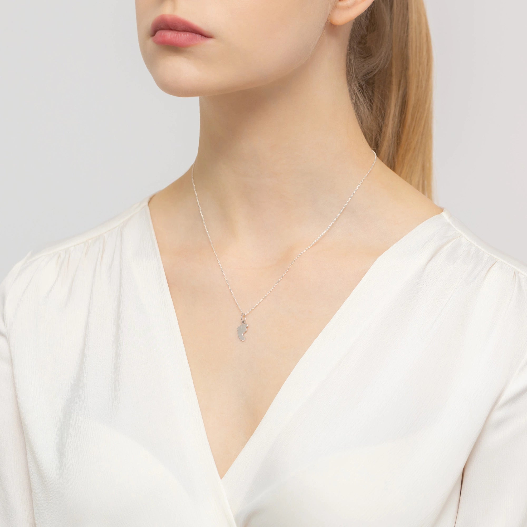 silver-pendant-baby-feet-z279-925-s