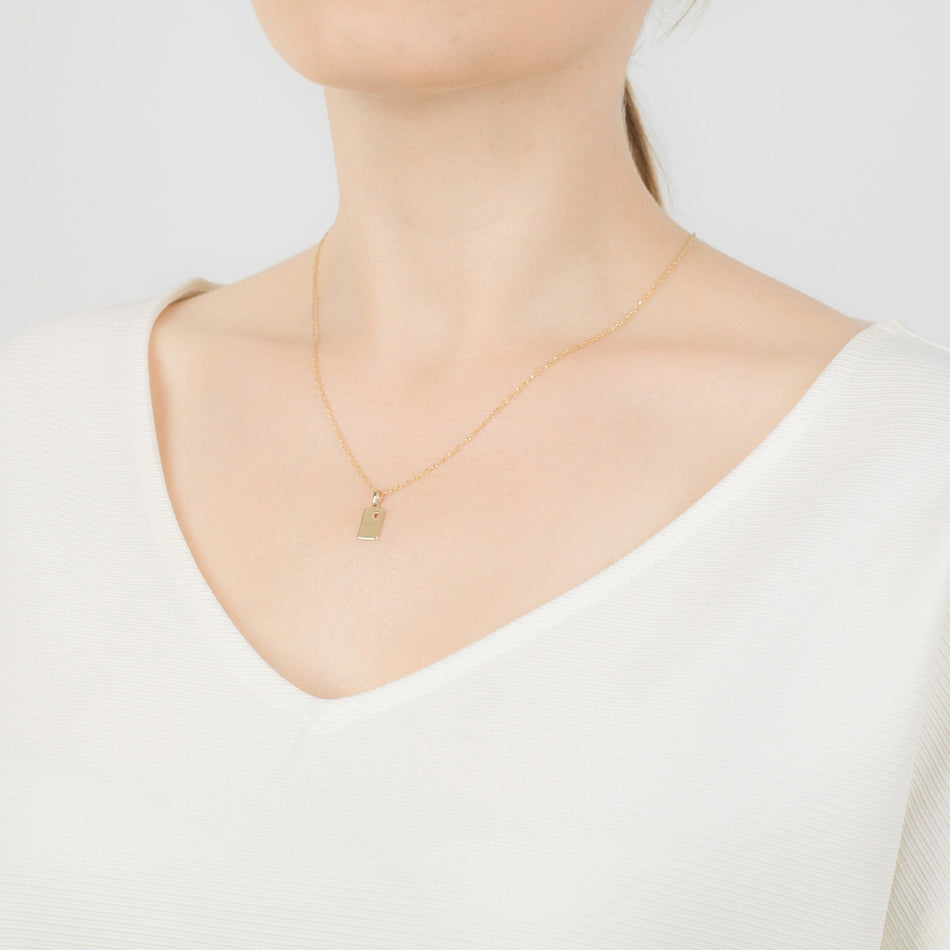 Gold dog tag pendant with heart on chain, for engraving set