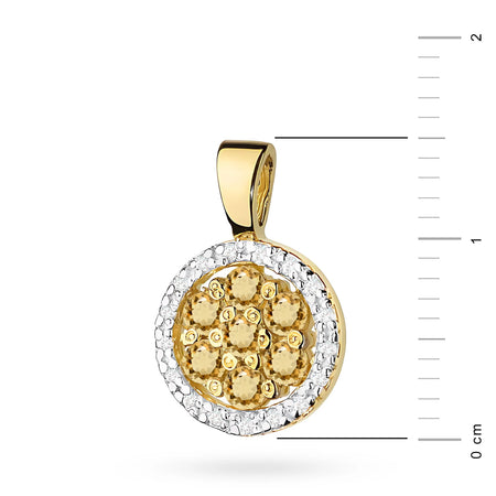 Zlatý prívesok so stredovým bronzovým diamantom a doplnkovými bielymi diamantmi.